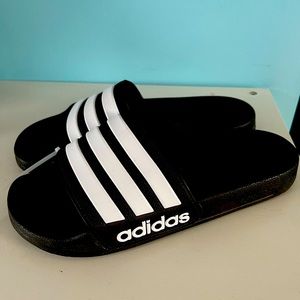 Women’s Brand new Adidas size 8 Slides